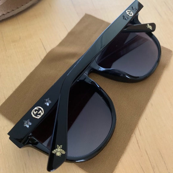 Sunglasses - Picture 1 of 7